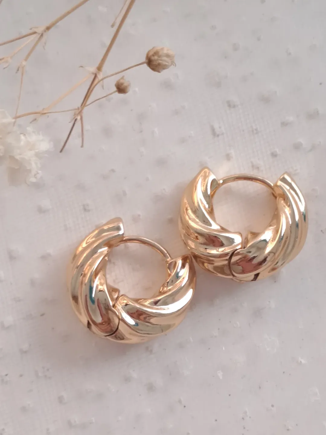 گوشواره رولی ژوپینگ الیاژ مس با آبکاری طلای ۱۸ کدG3