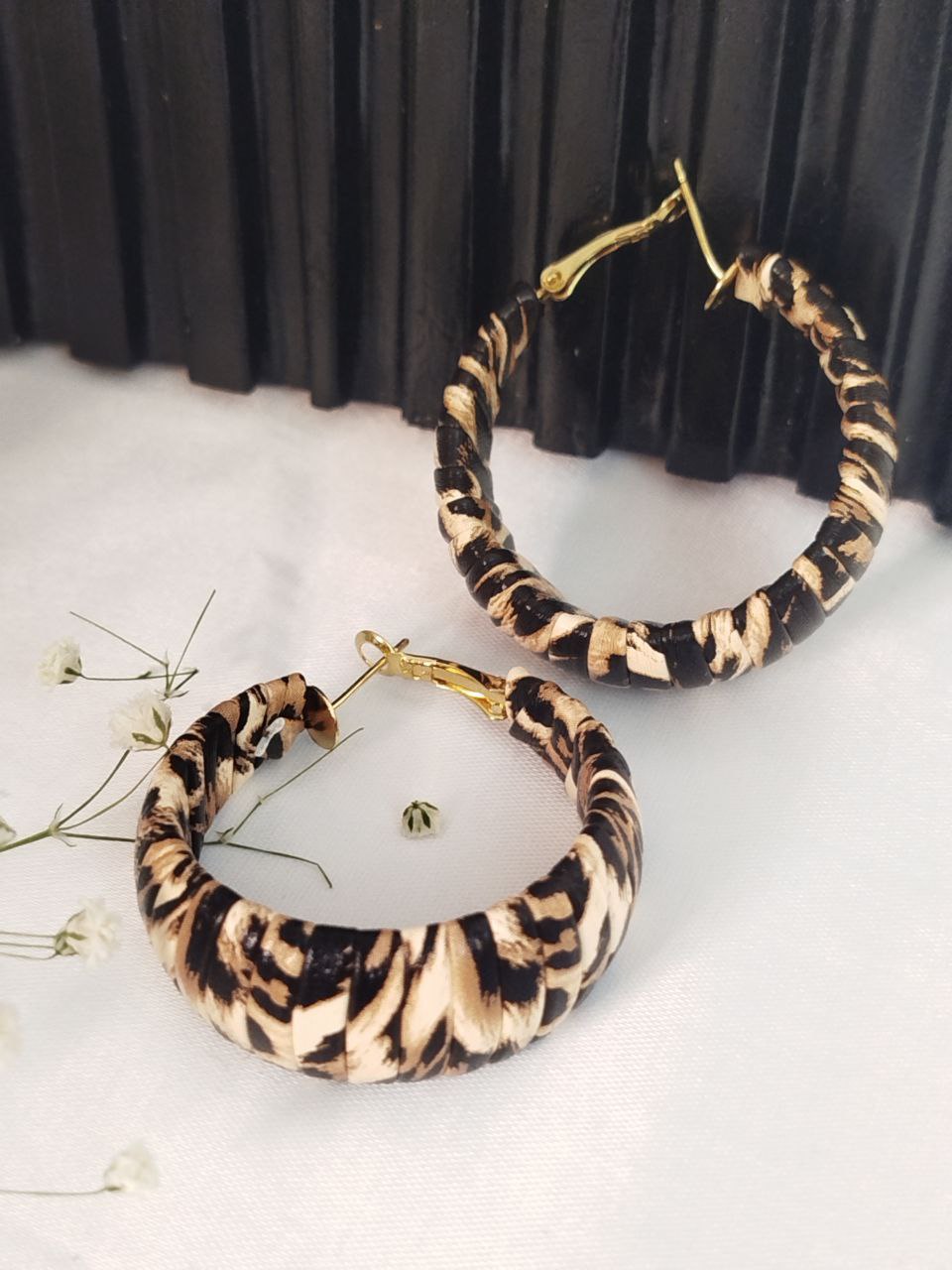 گوشواره پلنگی چرم