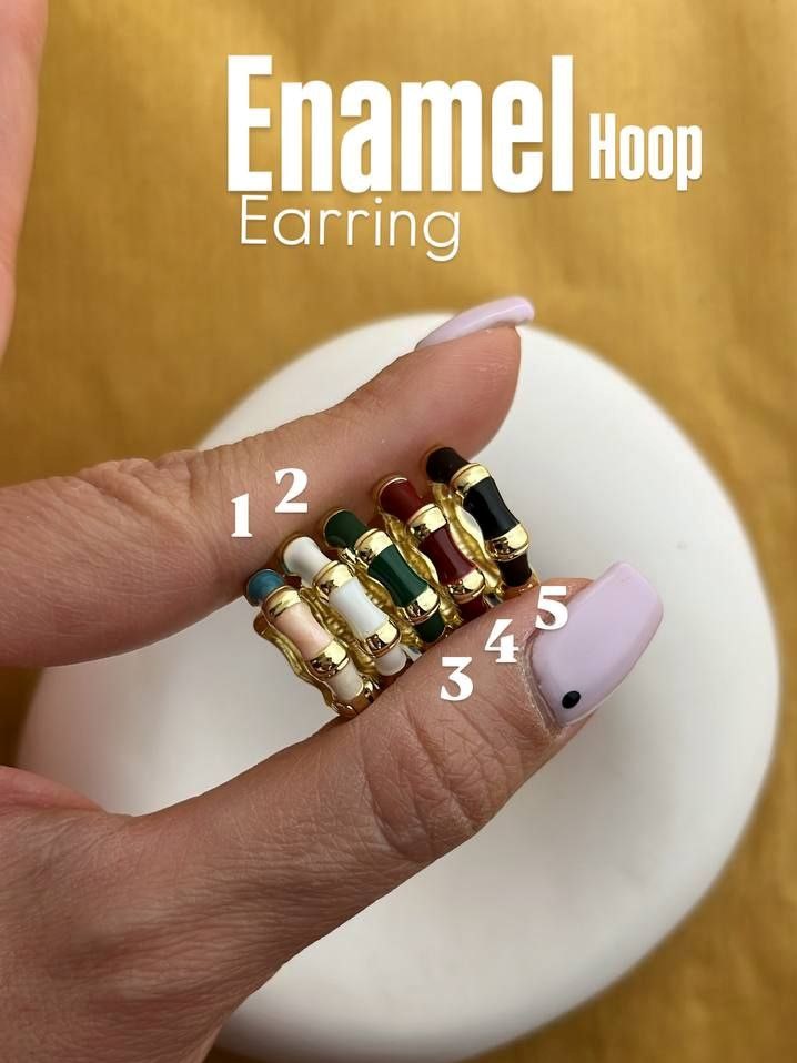 گوشواره میناکاری مدل حلقه ای